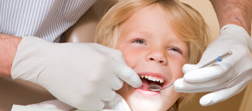 Børnetandplejen åbner igen - men langt fra på fuldt blus